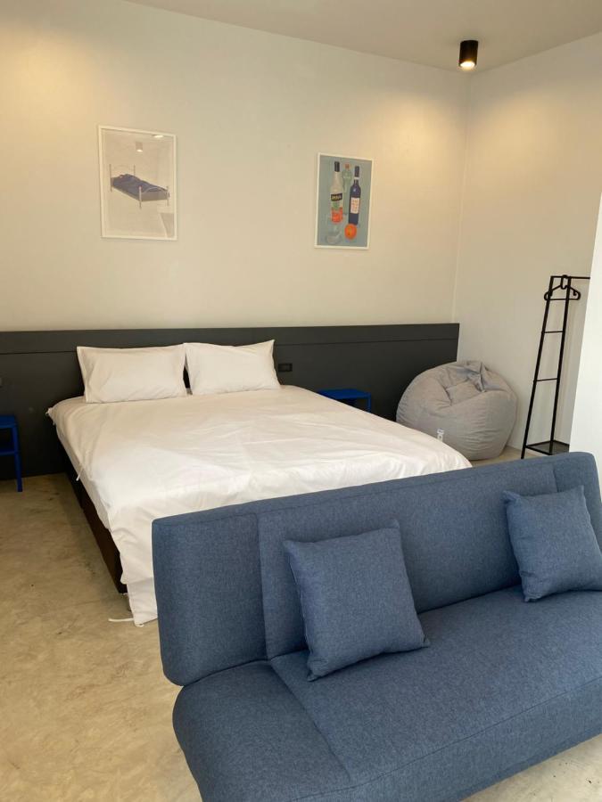 Pier 808 Hostel Банкок Екстериор снимка