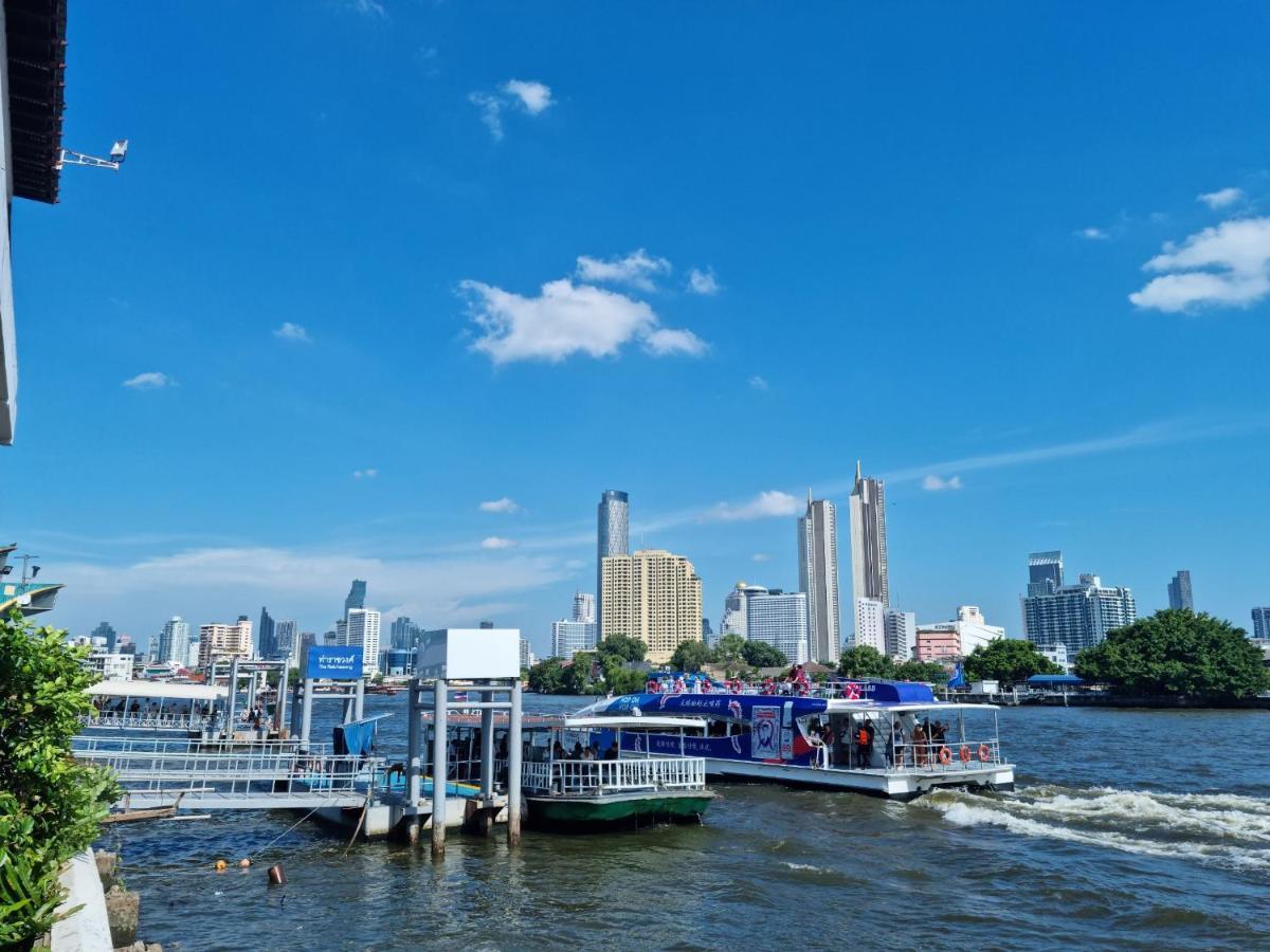 Pier 808 Hostel Банкок Екстериор снимка